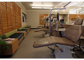 Fresno Orthodontists Greg Nalchajian, DDS - NALCHAJIAN ORTHODONTICS