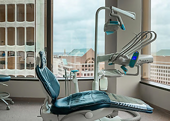 Hartford Dentists Gregory B. Haroian, DMD, FAGD - CAPITOL DENTAL ASSOCIATES