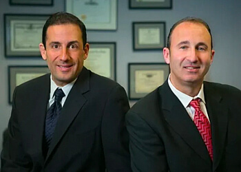 Chicago Consumer Protection Lawyers Gregory H. Moss - KROHN & MOSS, LTD. CONSUMER LAW CENTER