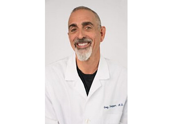 Thousand Oaks orthopedic Gregory H. Tchejeyan, MD