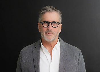 Gregory L. Housewirth - SCHREIER & HOUSEWIRTH FAMILY LAW Fort Worth Divorce Lawyers image 1