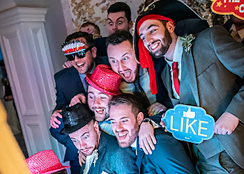 Indianapolis Photo Booth Companies Grin and Booth It