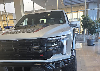 Group 1 Ford of Shreveport - Shreveport, LA Car Dealerships - Business Interior Image