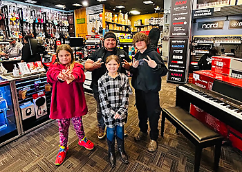 Guitar Center Fayetteville - Fayetteville, NC Music Schools - Student Image