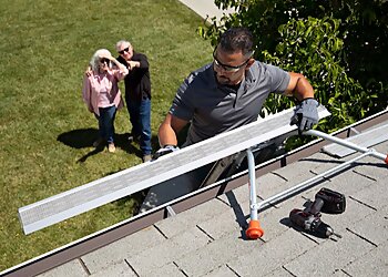 St Petersburg Gutter Cleaners Gutters, Spouts, n Guards Corp