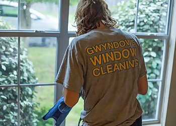 Austin Window Cleaners Gwyndows Window Cleaning Services, LLC