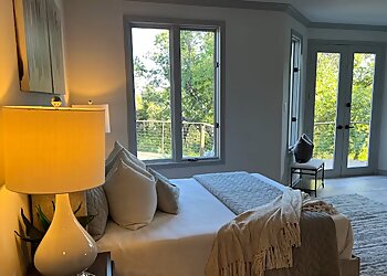 Austin Window Cleaners Gwyndows Window Cleaning Services, LLC