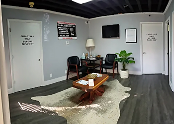 H&J Electronics International Inc - Fort Lauderdale, FL Computer Repair - Business Interior Image