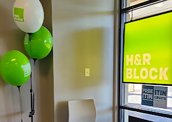 H&R Block Santa Rosa - Santa Rosa, CA Tax Services - Professional Portrait Image