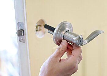 Hollywood Locksmiths Half Price Locksmith