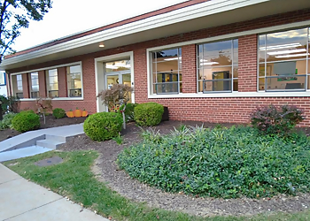 Hampton KinderCare - St Louis, MO Preschools - Learning Center Image