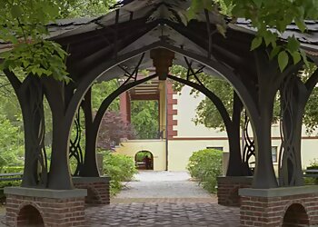 Columbia Landmarks Hampton-Preston Mansion and Gardens