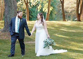 Hana Wedding Films - Sterling Heights, MI Videographers - Work Image