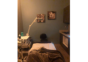 Cincinnati Massage Therapy Hand & Stone Massage and Facial Spa Cincinnati