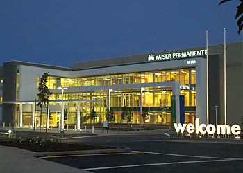 Hannah Chung, MD - Moreno Valley, CA Pain Management Doctors - Clinic Exterior Image