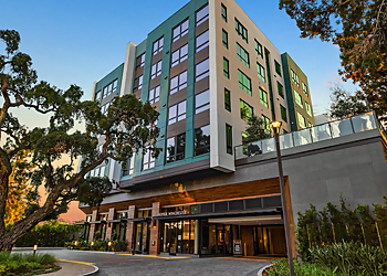 Hanover Winchester San Jose Apartments For Rent image 1