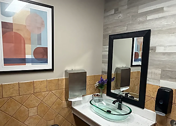 Happy Day Spa - Roseville, CA Massage Therapy - Clinic Interior Image