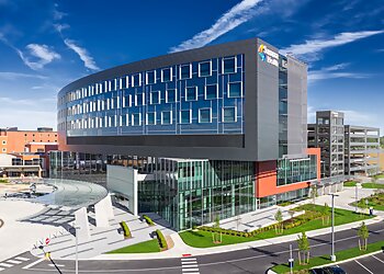 Akron Neurologists Harinoor Mann, MD - SUMMA HEALTH NEUROSCIENCES