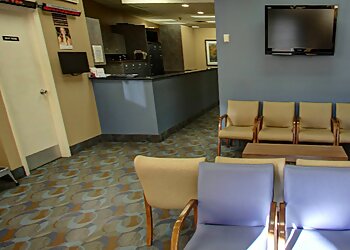 Philadelphia Orthodontists Harold Slutsky, DMD, PC