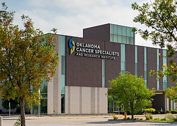 Tulsa Oncologists Hassan Kaleem, MD - OKLAHOMA CANCER CENTER