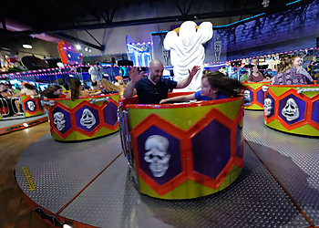 Joliet Amusement Parks Haunted Trails Family Entertainment Center