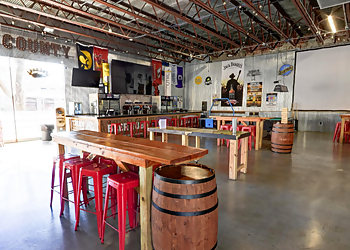 Cedar Rapids Night Clubs Hazzard County American Saloon