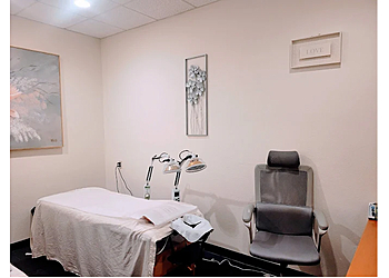 Torrance Acupuncture HealLiveLaugh Acupuncture & Wellness Center