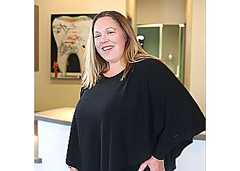 Heather Cline, DDS - ELEVATE DENTAL STUDIO Springfield Dentists image 1