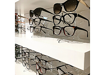 Aurora Eye Doctors Hellen Yun, OD - SMART EYES