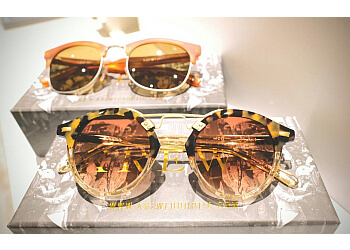 Aurora Eye Doctors Hellen Yun, OD - SMART EYES