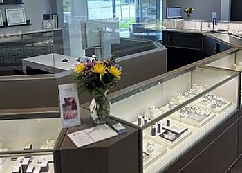 Independence Jewelry Helzberg Diamonds