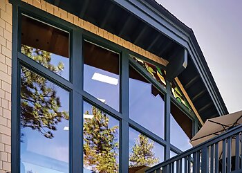 Vancouver Window Companies Henderson & Daughter Windows & Doors Inc.