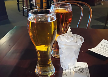 Hennessey's Tavern Las Vegas Pubs Hennessey's Tavern