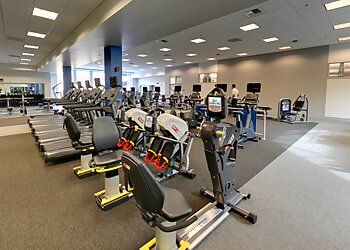 Santa Clarita Gyms Henry Mayo Fitness and Health