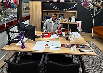 Santa Clarita Insurance Agents Henry Rodriguez - STATE FARM® INSURANCE AGENT