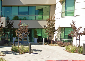 Santa Rosa Dermatologists Henry Zhu, MD - CALIFORNIA SKIN INSTITUTE