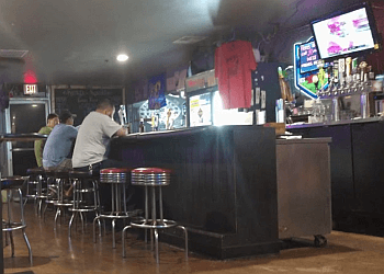 Henry's Bar and Grill - Garden Grove, CA Sports Bars - Restaurant Interior Image