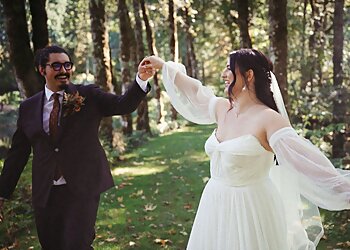 Portland Wedding Photographers Here Today Photography