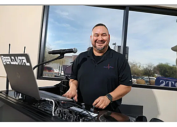 Hernandez  Entertainment L.L.C. Gilbert Djs image 1