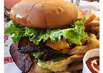 Heroes Restaurant & Brewhouse Ontario American Restaurants image 1