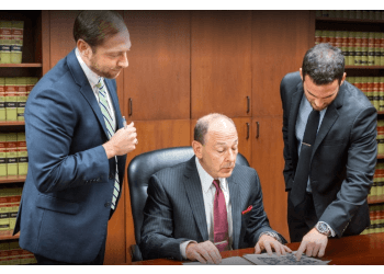 3 Best Personal Injury Lawyers in San Antonio, TX - Expert Recommendations