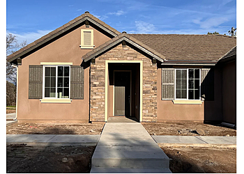 Clovis Home Builders High-Caliber Custom Homes