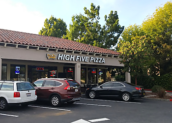 San Jose Pizza Places High Five Pizza Co.