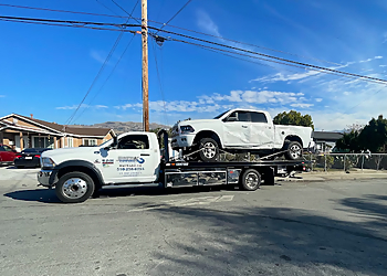 Highway Towing & Transportation Hayward Towing Companies image 1