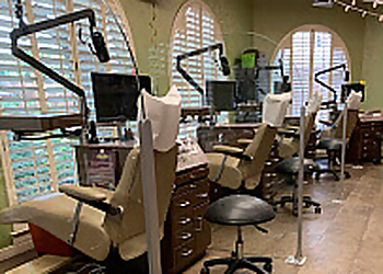 Hilton Goldreich, DDS, MS - GOLDREICH ORTHODONTICS - Plano, TX Orthodontists - Treatment Room Image