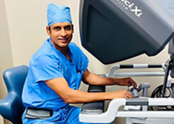 Himanshu Aggarwal, MD, MS, FPMRS - Montgomery, AL Urologists - Doctor Working Image