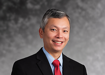 Hoang N. Le, MD - Vancouver, WA Neurosurgeons - Doctor Portrait Image