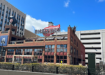 Detroit Sports Bars Hockeytown Cafe