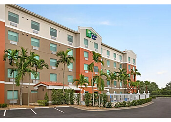Holiday Inn Express & Suites Pembroke Pines-Sheridan St Pembroke Pines Hotels
