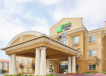  Holiday Inn Express & Suites Salinas Salinas Hotels image 1